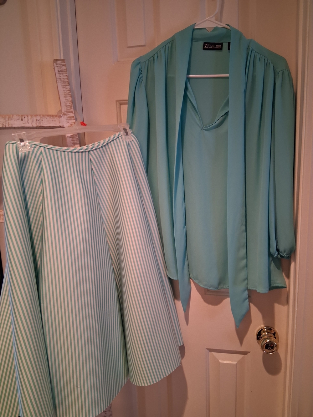 Rainbow Mint & White Striped Skirt With NY & CO BLOUSE SET